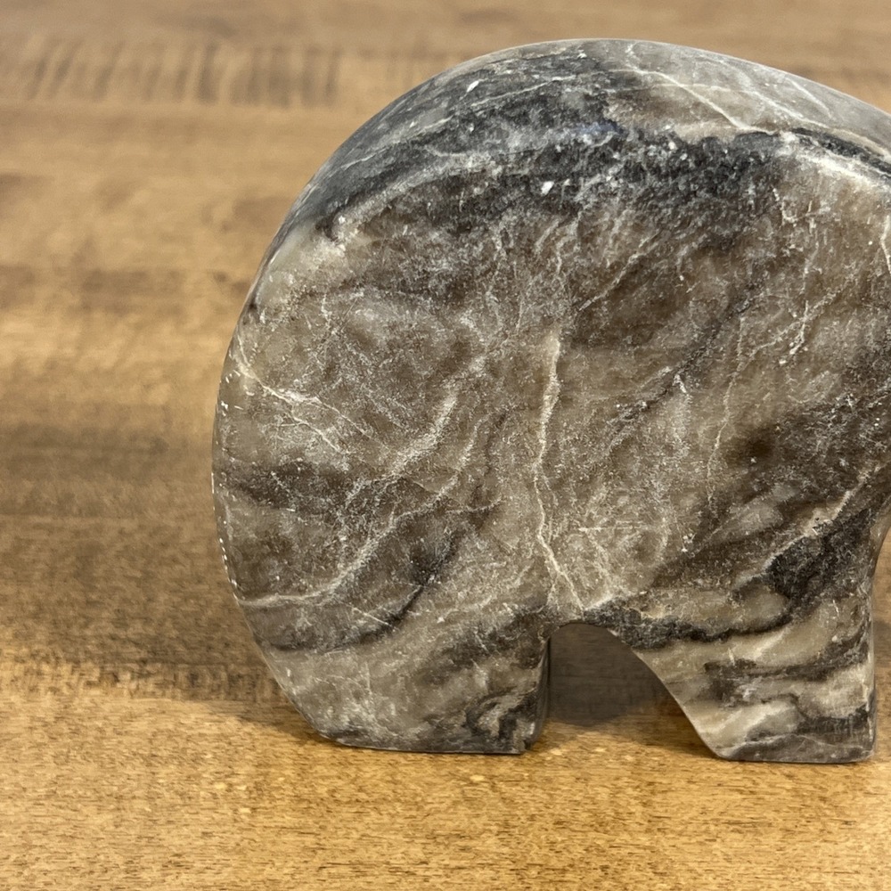 Marble Zuni Bear Fetish Marble Stone Figurine - Picture 6 of 12